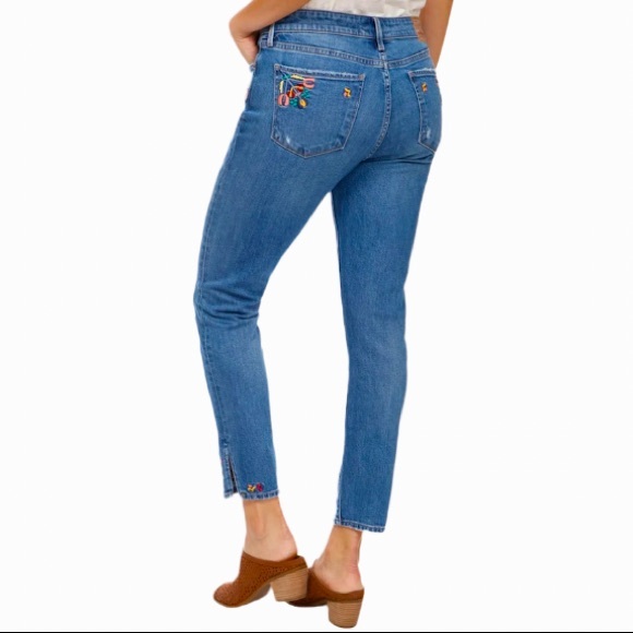 Lucky Brand Vintage Ava Embroidered Distressed Jeans - 4/27 - Picture 3 of 16